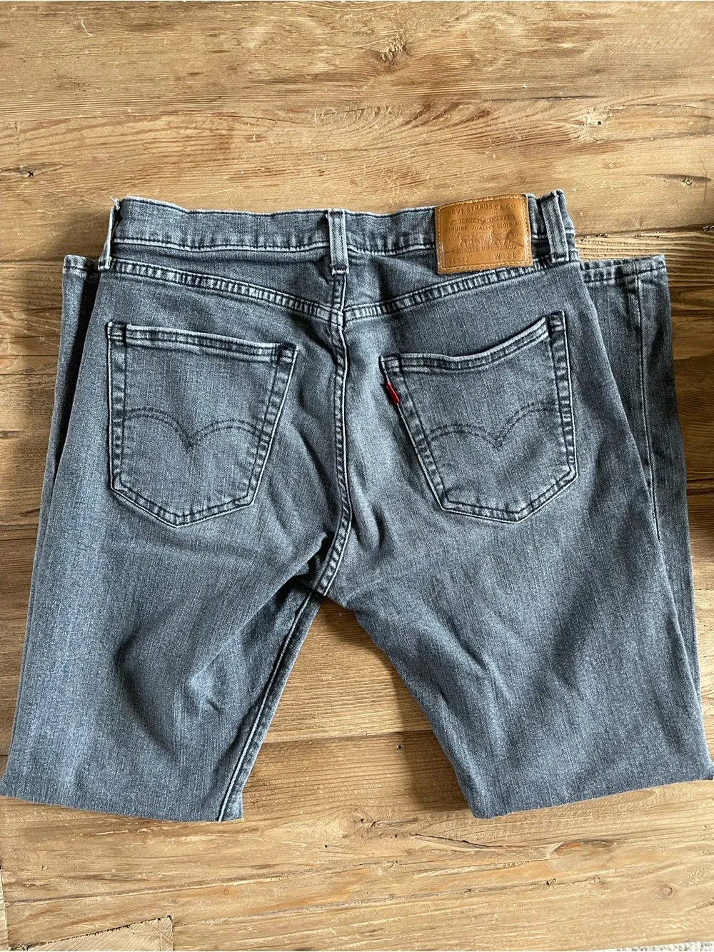 Levi’s Premium 512 Slim Taper Gray Wash Jeans Men’s 32x32